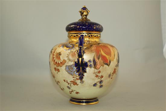 A large fine Royal Crown Derby vase and cover, c.1903, 24cm